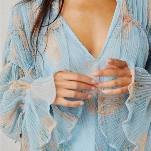 SOLD ‼️ Free People Dahlia Tunic NWT designer top - Picture 8 of 8